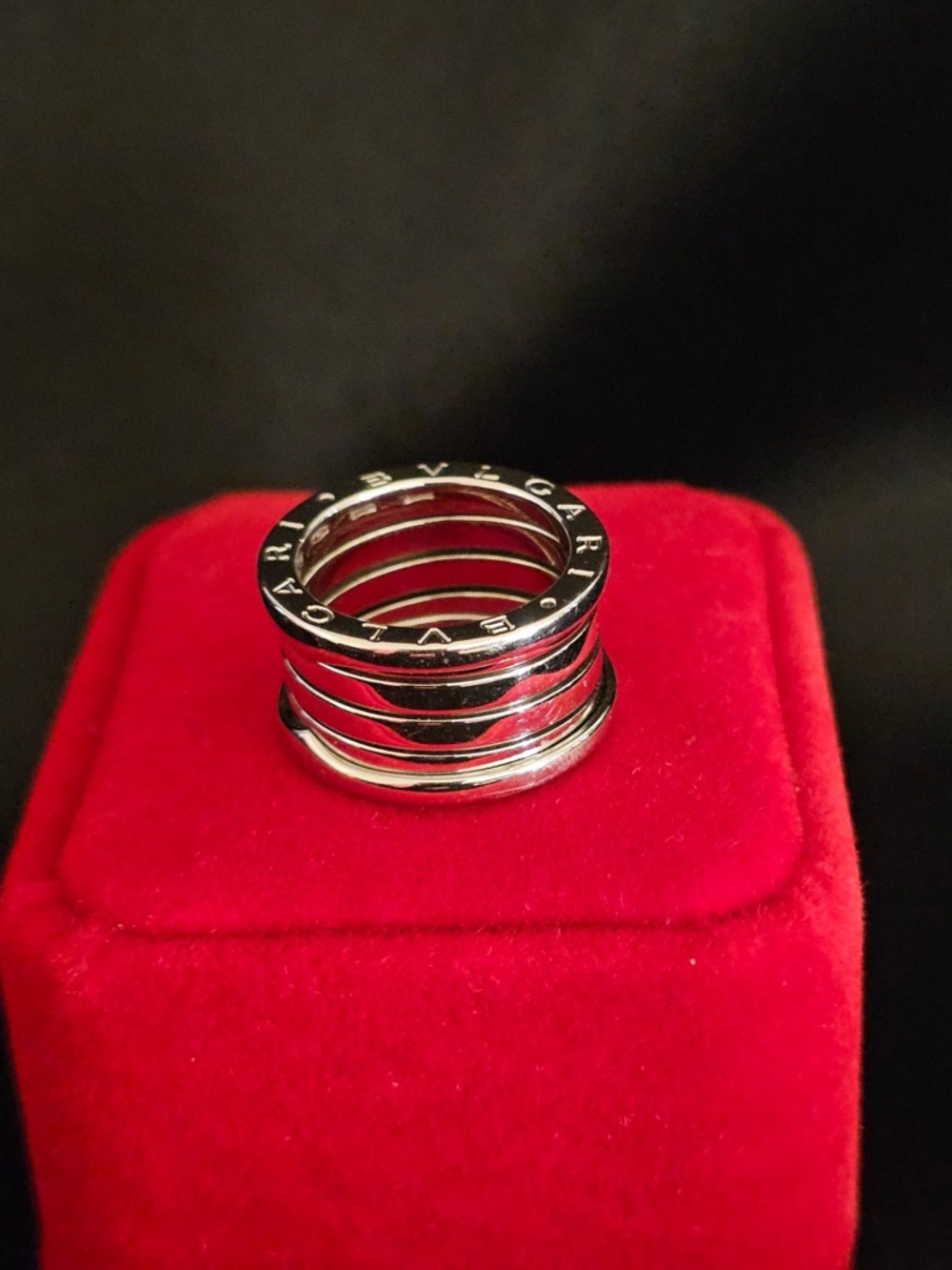 Bulgari B.zero1 18K white gold in original box Authentic preloved - Picture 11 of 14